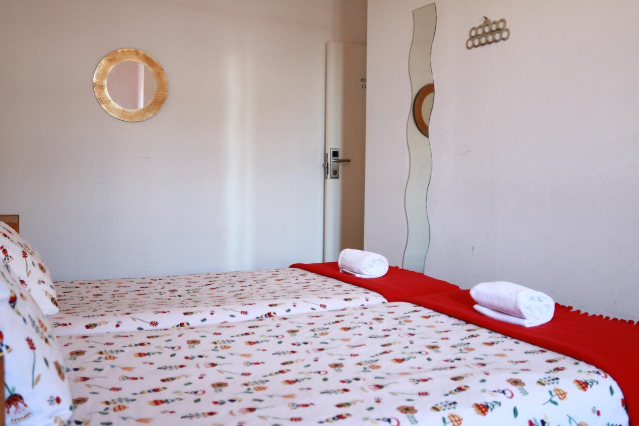 Porto Downtown Hostel ภายนอก รูปภาพ
