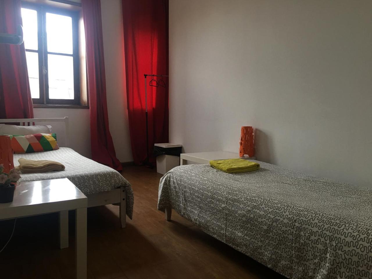 Porto Downtown Hostel ภายนอก รูปภาพ